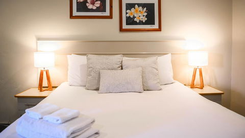 Almond Inn - Cruises Travel 5