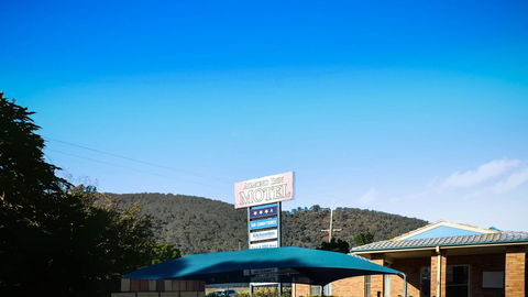 Almond Inn - Cruises Travel 24