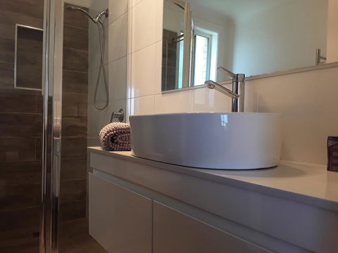 Narooma Golfers Lodge - Travel Agents 24