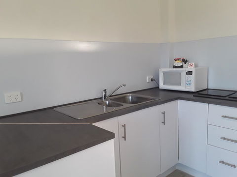 Narooma Golfers Lodge - Travel Agents 4