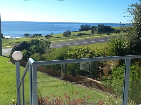Narooma Golfers Lodge - Travel Agents 39