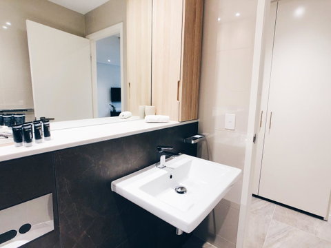 DD Apartments On Day - Tourism Guide 38