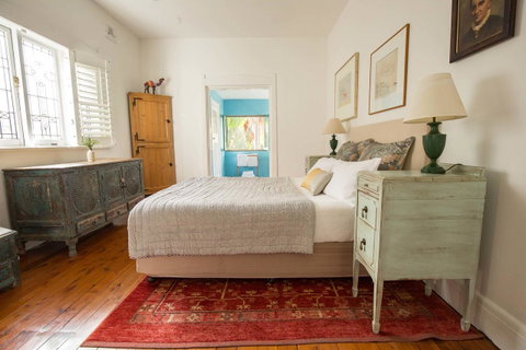 Bondi Beach House - Tourism Guide 0