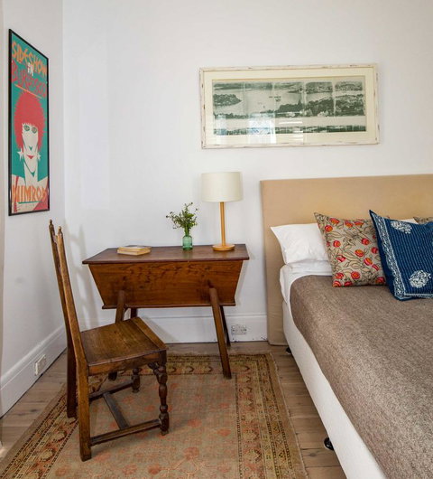 Bondi Beach House - Tourism Guide 22