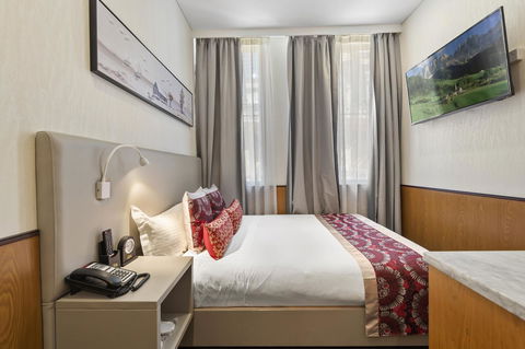 YEHS Hotel Sydney QVB - Travel Agents 21