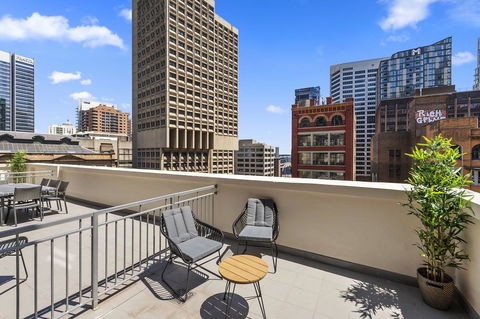 YEHS Hotel Sydney QVB - Travel Agents 14