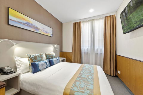YEHS Hotel Sydney QVB - Travel Agents 20