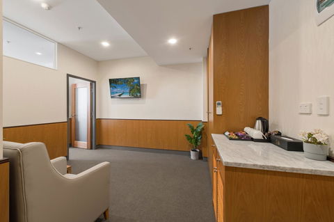 YEHS Hotel Sydney QVB - Travel Agents 33