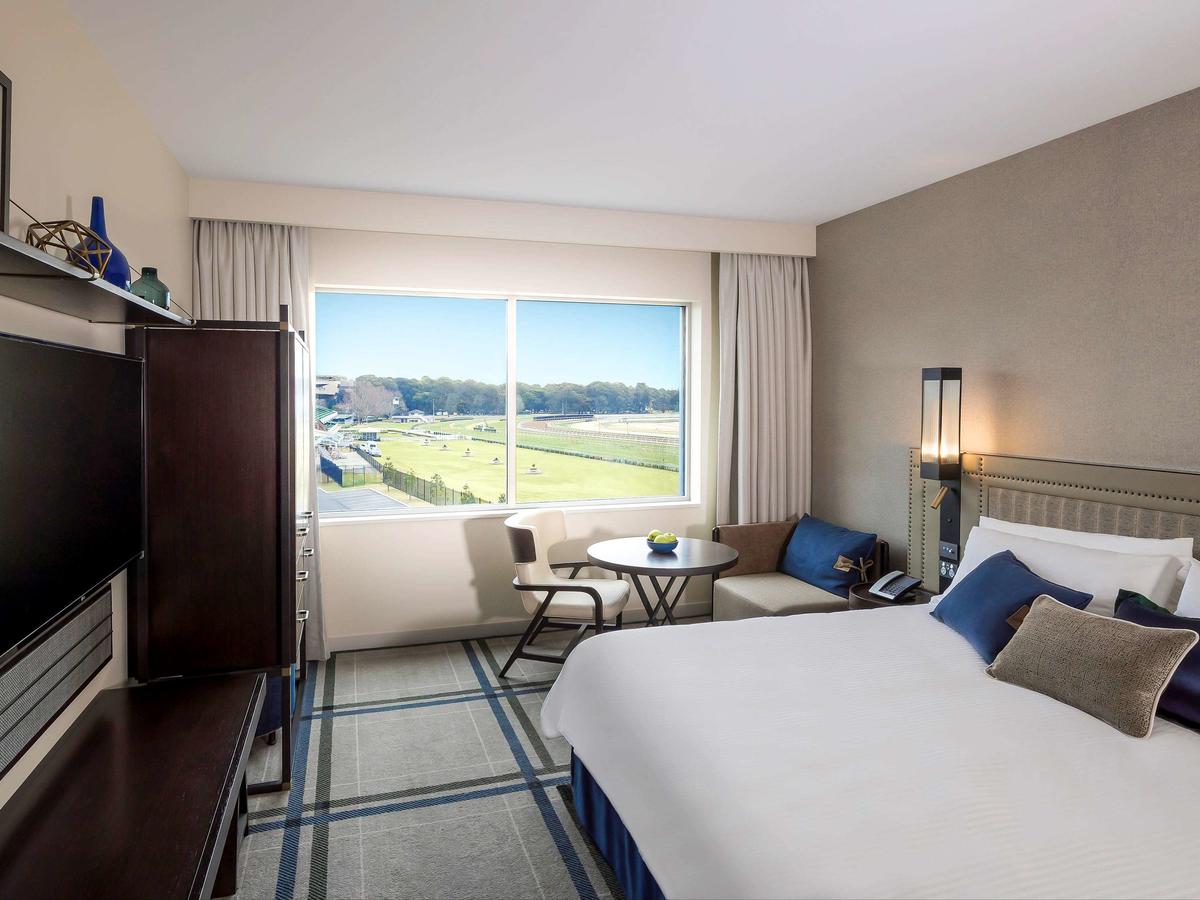 Lurnea NSW Tourism Guide