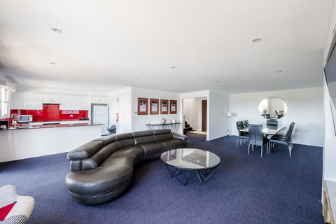 Crowne Plaza Hawkesbury Valley, An IHG Hotel - Cruises Travel 8