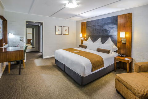 Crowne Plaza Hawkesbury Valley, An IHG Hotel - Cruises Travel 26