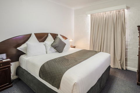 Crowne Plaza Hawkesbury Valley, An IHG Hotel - Cruises Travel 29