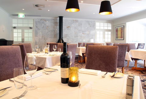 Crowne Plaza Hawkesbury Valley, An IHG Hotel - Cruises Travel 35