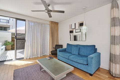 Waves Byron Bay - Tourism Guide 40