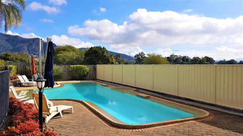 Great Escape Lofts - Travel Agents 5