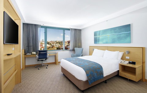 Crowne Plaza Sydney Coogee Beach, An IHG Hotel - Tourism Guide 40