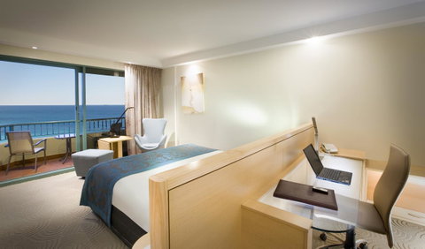 Crowne Plaza Sydney Coogee Beach, An IHG Hotel - Tourism Guide 13