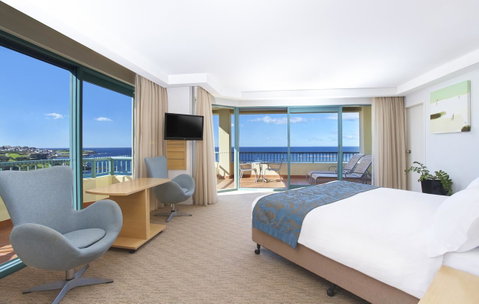Crowne Plaza Sydney Coogee Beach, An IHG Hotel - Tourism Guide 3
