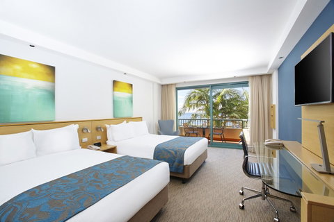 Crowne Plaza Sydney Coogee Beach, An IHG Hotel - Tourism Guide 43