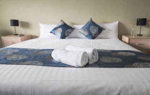 Banjo Paterson Inn - Tourism Guide 14