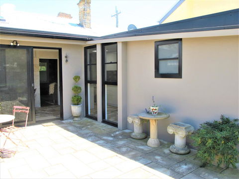 Apple Tree Cottage - Travel Agents 30