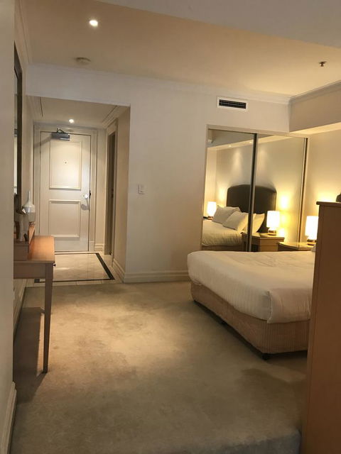 Wyndel Apartments Sydney CBD - Bond - Travel Search 5