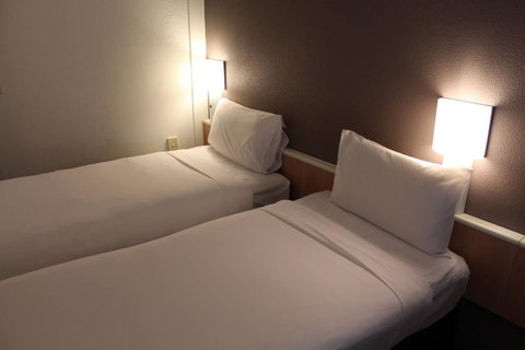Ibis Thornleigh - Travel Search 20
