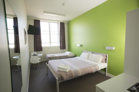 YHA Sydney Harbour - Tourism Guide 2