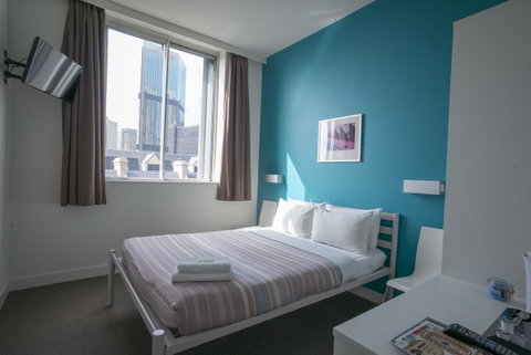 YHA Sydney Harbour - Tourism Guide 30
