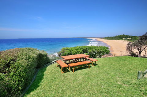 Neptune I Absolute Beachfront I Stunning Views - Travel Agents 32