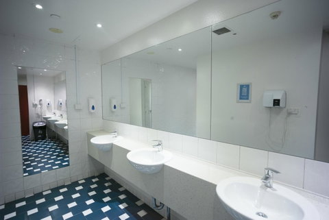 YHA Sydney Central - Tourism Guide 11