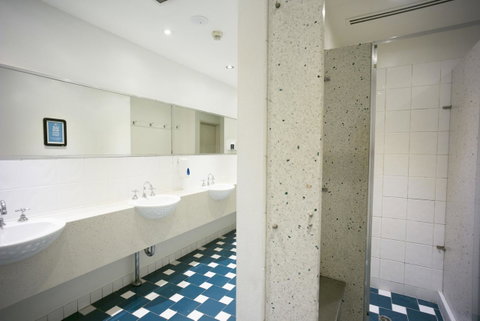 YHA Sydney Central - Tourism Guide 18