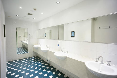 YHA Sydney Central - Tourism Guide 17