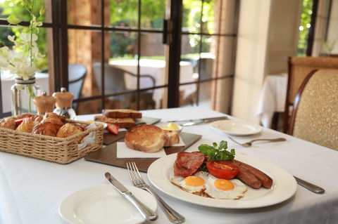Peppers The Hills Lodge - Travel Search 8