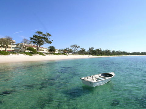 Blue Horizons, Unit 808, 41-45 Shoal Bay Road - Cruises Travel 15