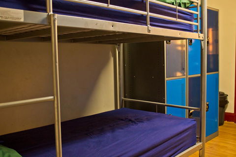 Mad Monkey Kings Cross - Cruises Travel 25