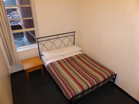Maze Backpackers - Sydney - Tourism Guide 28