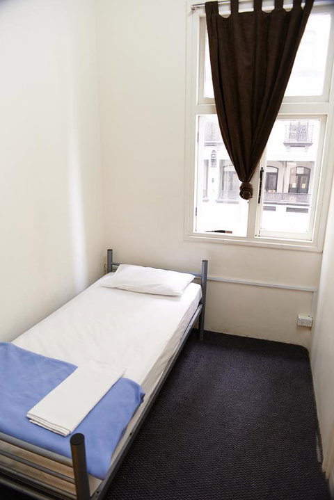 Maze Backpackers - Sydney - Tourism Guide 40