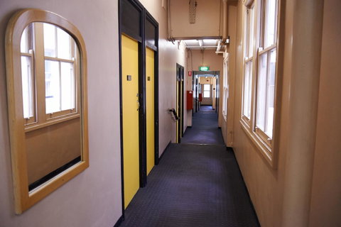 Maze Backpackers - Sydney - Tourism Guide 16