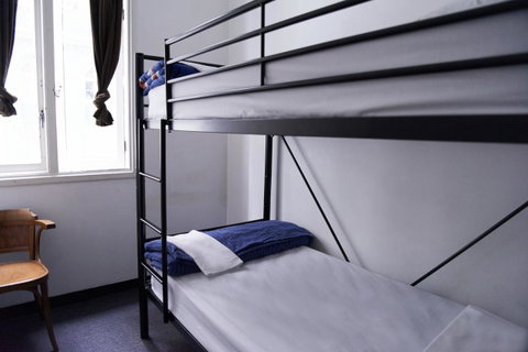 Maze Backpackers - Sydney - Tourism Guide 42