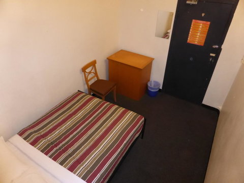 Maze Backpackers - Sydney - Tourism Guide 27