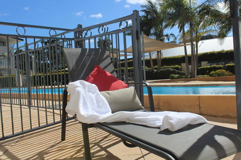 The Boathouse Resort Luxury Apartments - Travel Agents 1