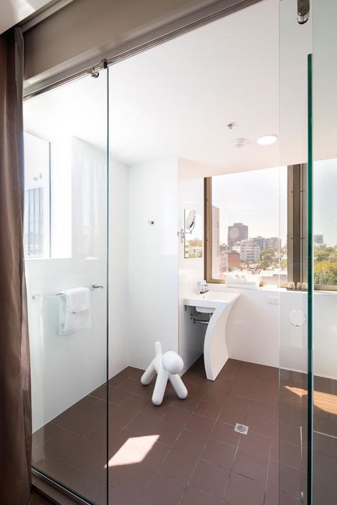 57Hotel - Tourism Guide 27