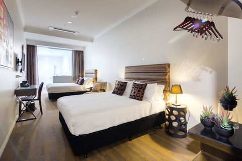 57Hotel - Tourism Guide 24