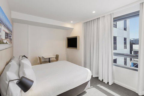 Travelodge Hotel Sydney Airport - Tourism Guide 14