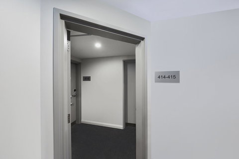 Travelodge Hotel Sydney Airport - Tourism Guide 3