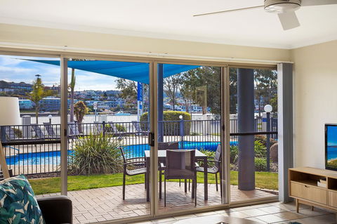 Sails Luxury Apartments Merimbula - Travel Search 15