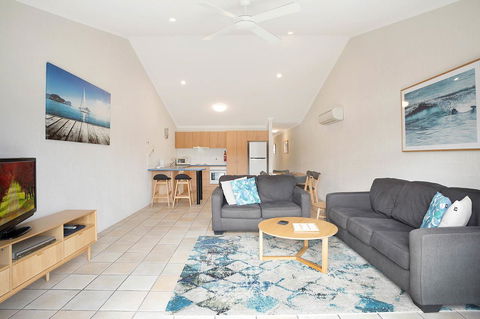 Sails Luxury Apartments Merimbula - Travel Search 35