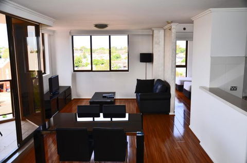 Fiori Apartments - Tourism Guide 35