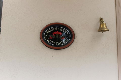 Boot Makers Cottage - Travel Search 0